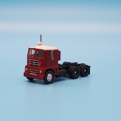 Diamond T 921 Cabover